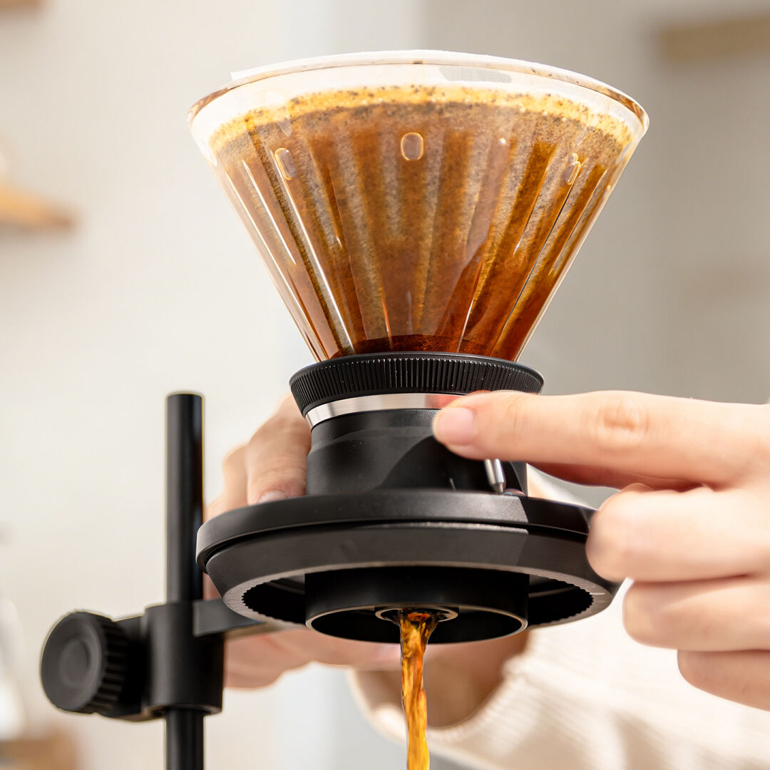 Adjustable Flow Control Base for V60 Dripper | Fix Uneven Brew Speed & Master Your Pour Over